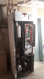 Unité intérieur Hitachi pompe à chaleur air-eau St Martin d'Uriage 2020