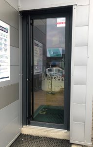Porte d'entrée aluminium grand passage 1